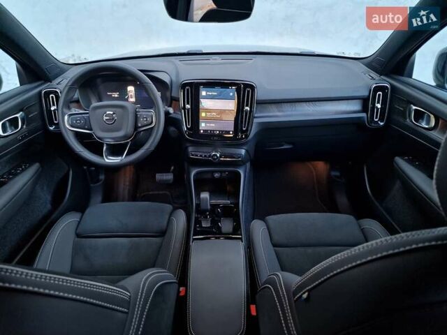 Чорний Вольво XC40 Recharge, об'ємом двигуна 0 л та пробігом 36 тис. км за 34990 $, фото 65 на Automoto.ua