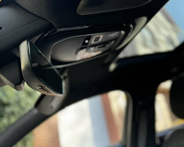 Черный Вольво XC40 Recharge, объемом двигателя 0 л и пробегом 36 тыс. км за 32000 $, фото 53 на Automoto.ua