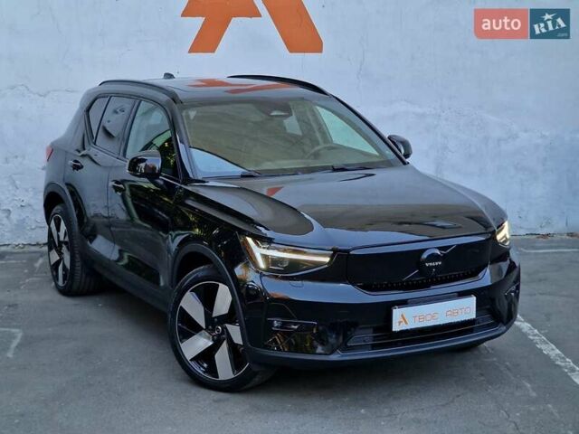 Чорний Вольво XC40 Recharge, об'ємом двигуна 0 л та пробігом 36 тис. км за 34990 $, фото 14 на Automoto.ua