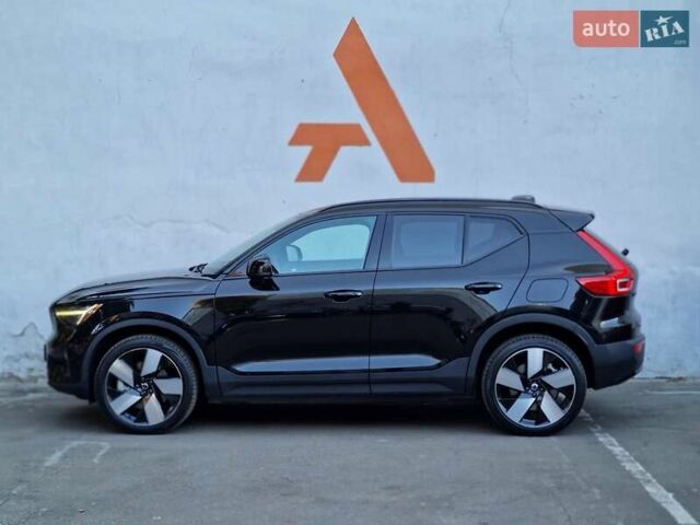 Чорний Вольво XC40 Recharge, об'ємом двигуна 0 л та пробігом 36 тис. км за 34990 $, фото 24 на Automoto.ua