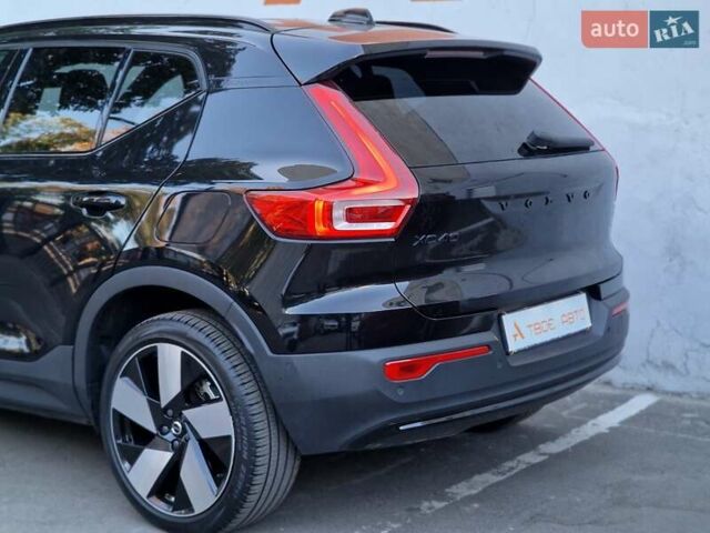 Чорний Вольво XC40 Recharge, об'ємом двигуна 0 л та пробігом 36 тис. км за 34990 $, фото 26 на Automoto.ua