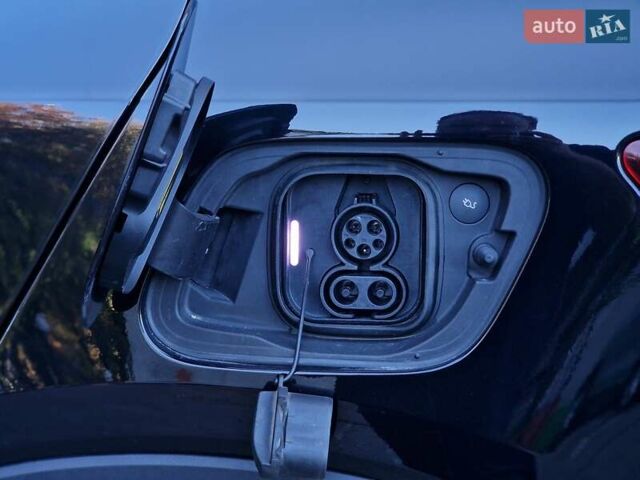 Чорний Вольво XC40 Recharge, об'ємом двигуна 0 л та пробігом 36 тис. км за 34990 $, фото 27 на Automoto.ua