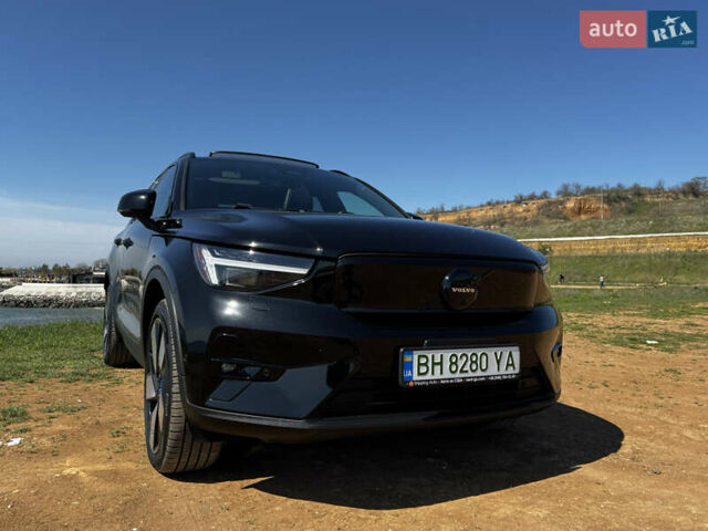 Черный Вольво XC40 Recharge, объемом двигателя 0 л и пробегом 36 тыс. км за 32000 $, фото 14 на Automoto.ua