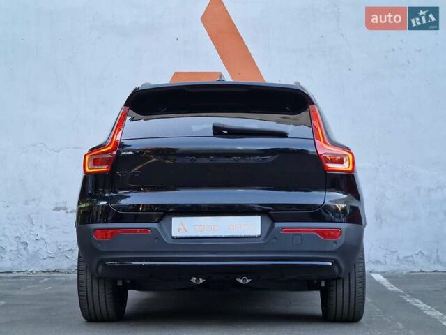 Чорний Вольво XC40 Recharge, об'ємом двигуна 0 л та пробігом 36 тис. км за 34990 $, фото 42 на Automoto.ua