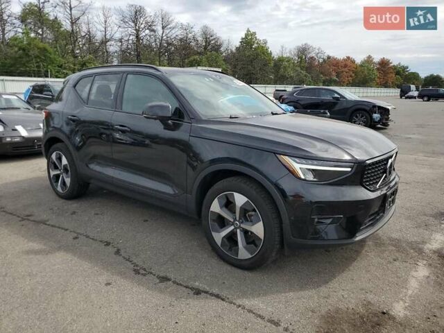 Чорний Вольво XC40 Recharge, об'ємом двигуна 2 л та пробігом 22 тис. км за 20000 $, фото 3 на Automoto.ua