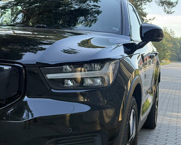 Вольво XC40 Recharge 2023 в Ровно на Automoto.ua Черный Вольво XC40 Recharge, объемом двигателя 0 л и пробегом 50 тыс. км за 28300 $, фото 7 на Automoto.ua