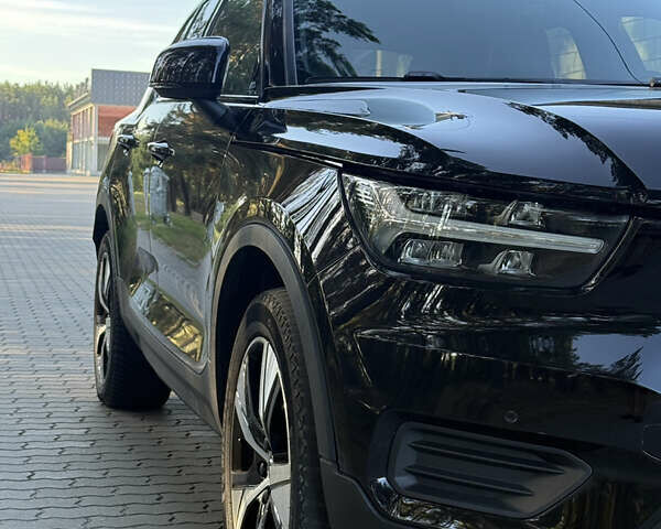 Вольво XC40 Recharge 2023 в Ровно на Automoto.ua Черный Вольво XC40 Recharge, объемом двигателя 0 л и пробегом 50 тыс. км за 28300 $, фото 6 на Automoto.ua