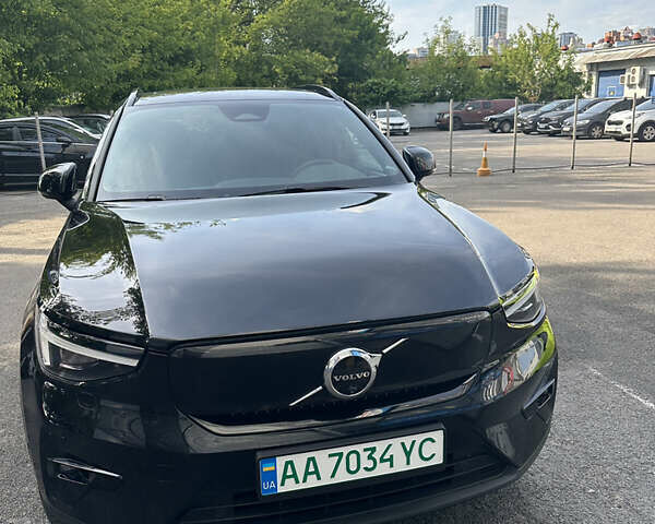 Черный Вольво XC40 Recharge, объемом двигателя 0 л и пробегом 29 тыс. км за 31300 $, фото 13 на Automoto.ua