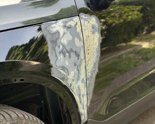 Чорний Вольво XC40 Recharge, об'ємом двигуна 0 л та пробігом 77 тис. км за 25500 $, фото 13 на Automoto.ua