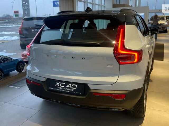 Вольво XC40 Recharge, об'ємом двигуна 0 л та пробігом 0 тис. км за 55350 $, фото 4 на Automoto.ua