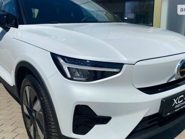 Вольво XC40 Recharge, об'ємом двигуна 0 л та пробігом 0 тис. км за 45556 $, фото 2 на Automoto.ua