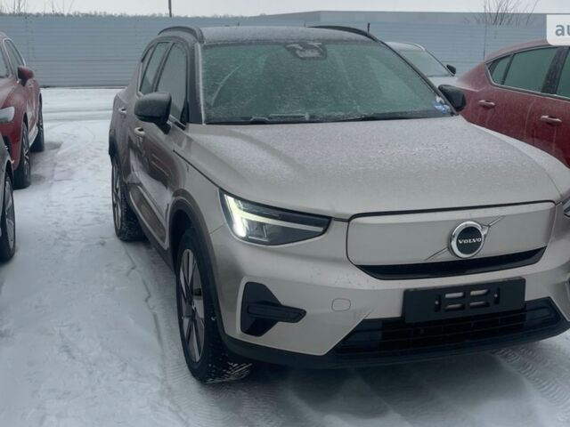 Вольво XC40 Recharge, объемом двигателя 0 л и пробегом 0 тыс. км за 48868 $, фото 2 на Automoto.ua