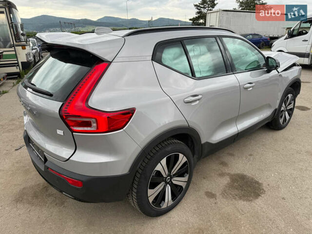 Вольво XC40 Recharge, объемом двигателя 0 л и пробегом 4 тыс. км за 18950 $, фото 2 на Automoto.ua