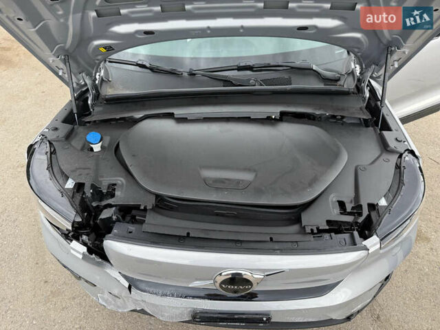 Вольво XC40 Recharge, объемом двигателя 0 л и пробегом 4 тыс. км за 18950 $, фото 13 на Automoto.ua