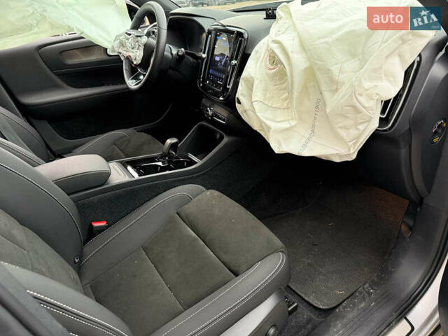 Вольво XC40 Recharge, объемом двигателя 0 л и пробегом 4 тыс. км за 18950 $, фото 14 на Automoto.ua