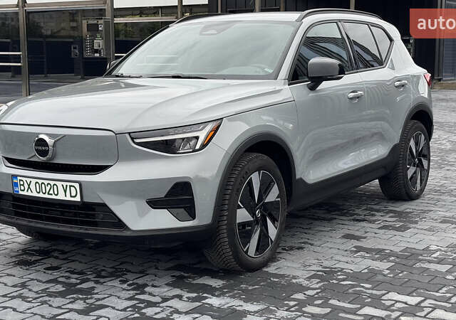 Вольво XC40 Recharge, объемом двигателя 0 л и пробегом 6 тыс. км за 30999 $, фото 8 на Automoto.ua