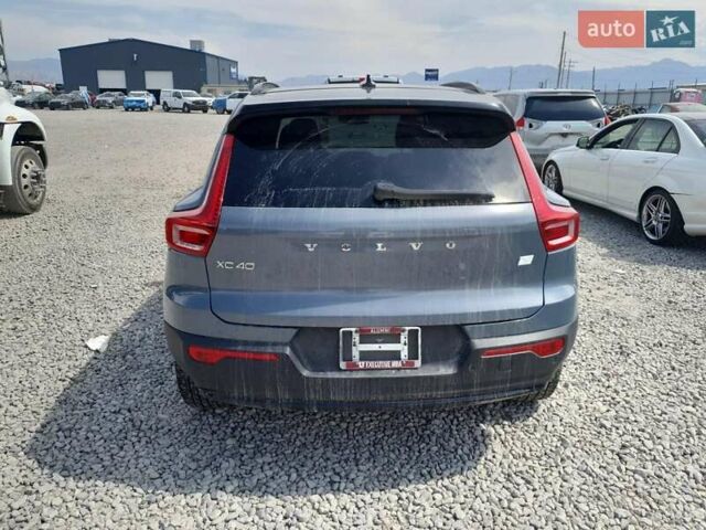 Сірий Вольво XC40 Recharge, об'ємом двигуна 0 л та пробігом 48 тис. км за 11250 $, фото 4 на Automoto.ua