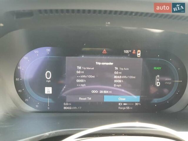 Серый Вольво XC40 Recharge, объемом двигателя 0 л и пробегом 47 тыс. км за 10800 $, фото 8 на Automoto.ua