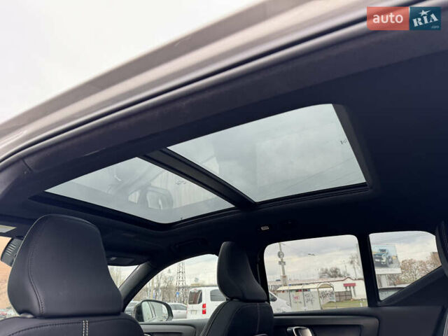 Сірий Вольво XC40 Recharge, об'ємом двигуна 0 л та пробігом 31 тис. км за 31500 $, фото 25 на Automoto.ua