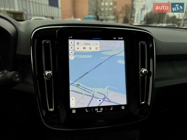 Сірий Вольво XC40 Recharge, об'ємом двигуна 0 л та пробігом 31 тис. км за 31500 $, фото 38 на Automoto.ua
