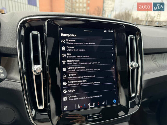 Сірий Вольво XC40 Recharge, об'ємом двигуна 0 л та пробігом 31 тис. км за 31500 $, фото 37 на Automoto.ua