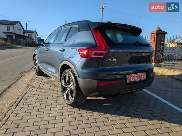Синий Вольво XC40 Recharge, объемом двигателя 0 л и пробегом 21 тыс. км за 27200 $, фото 13 на Automoto.ua