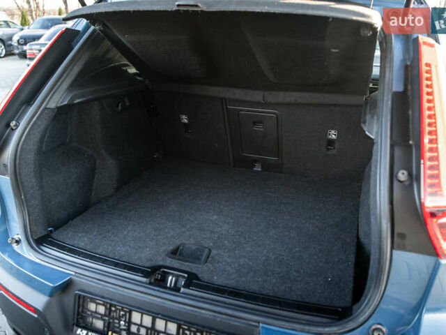 Синий Вольво XC40 Recharge, объемом двигателя 0 л и пробегом 158 тыс. км за 23800 $, фото 28 на Automoto.ua