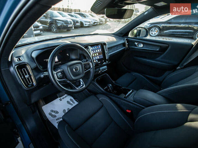 Синий Вольво XC40 Recharge, объемом двигателя 0 л и пробегом 158 тыс. км за 23800 $, фото 27 на Automoto.ua