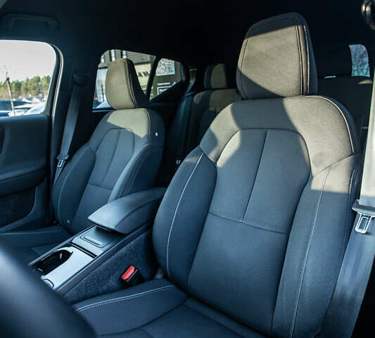 Синий Вольво XC40 Recharge, объемом двигателя 0 л и пробегом 158 тыс. км за 23800 $, фото 23 на Automoto.ua