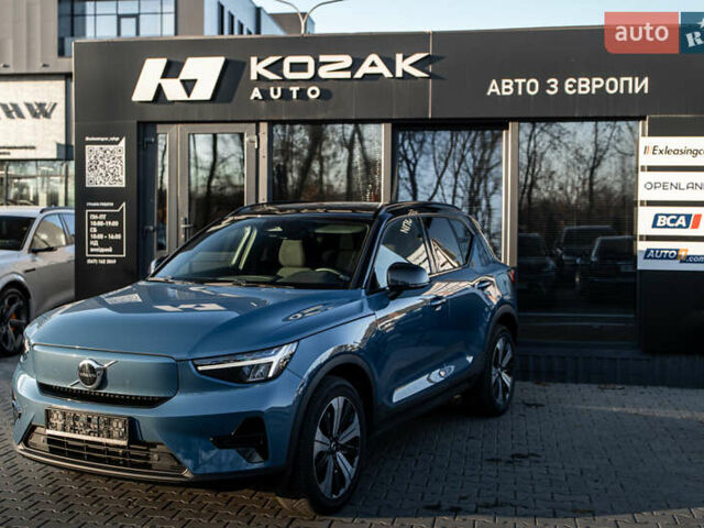 Синий Вольво XC40 Recharge, объемом двигателя 0 л и пробегом 158 тыс. км за 23800 $, фото 1 на Automoto.ua