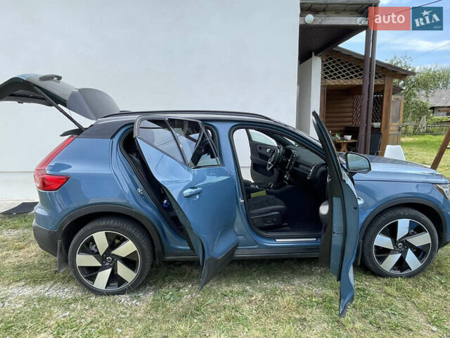 Синий Вольво XC40 Recharge, объемом двигателя 0 л и пробегом 19 тыс. км за 28100 $, фото 2 на Automoto.ua