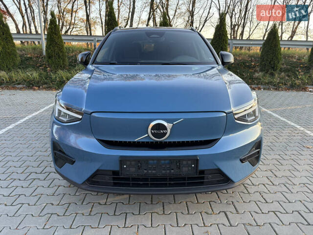 Синий Вольво XC40 Recharge, объемом двигателя 0 л и пробегом 158 тыс. км за 23400 $, фото 4 на Automoto.ua