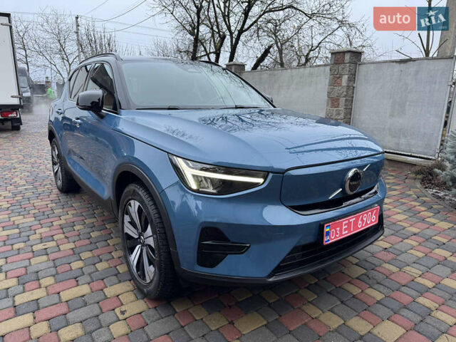 Синий Вольво XC40 Recharge, объемом двигателя 0 л и пробегом 23 тыс. км за 25300 $, фото 7 на Automoto.ua