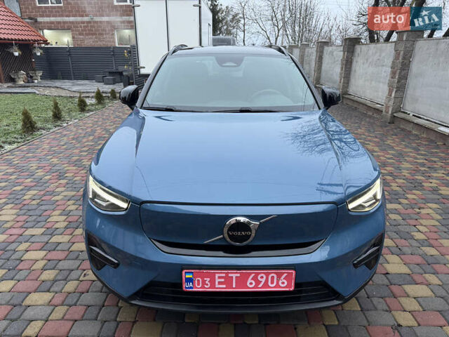 Синий Вольво XC40 Recharge, объемом двигателя 0 л и пробегом 23 тыс. км за 25300 $, фото 16 на Automoto.ua