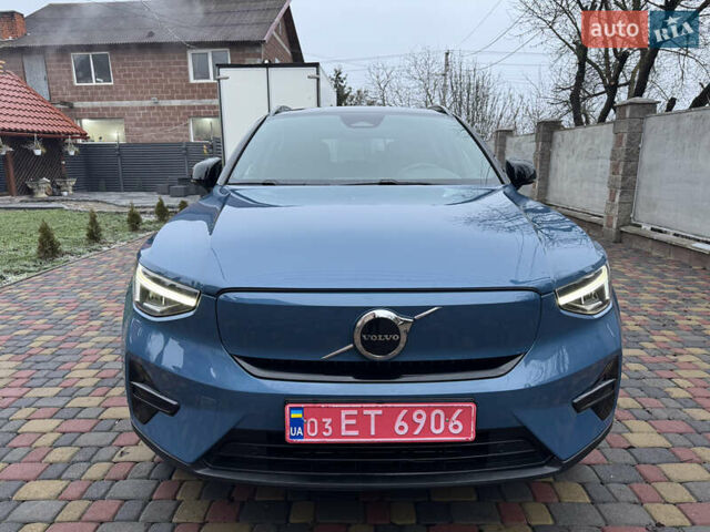 Синий Вольво XC40 Recharge, объемом двигателя 0 л и пробегом 23 тыс. км за 25300 $, фото 15 на Automoto.ua