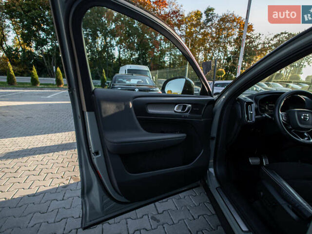 Зелений Вольво XC40 Recharge, об'ємом двигуна 0 л та пробігом 85 тис. км за 29800 $, фото 17 на Automoto.ua