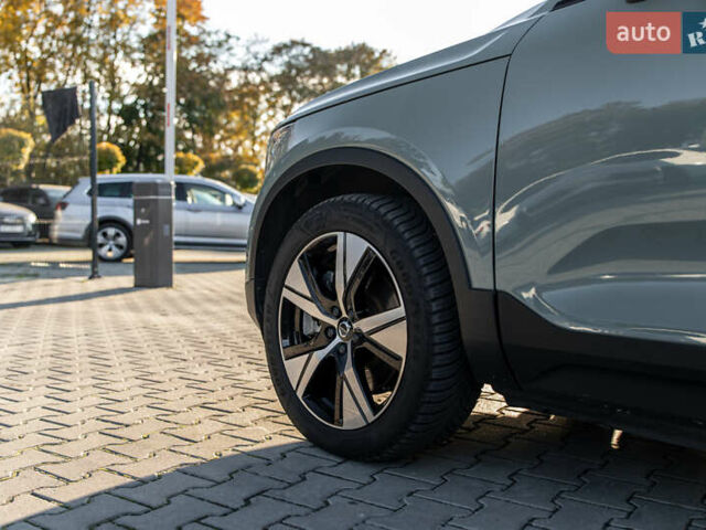 Зелений Вольво XC40 Recharge, об'ємом двигуна 0 л та пробігом 85 тис. км за 29800 $, фото 31 на Automoto.ua