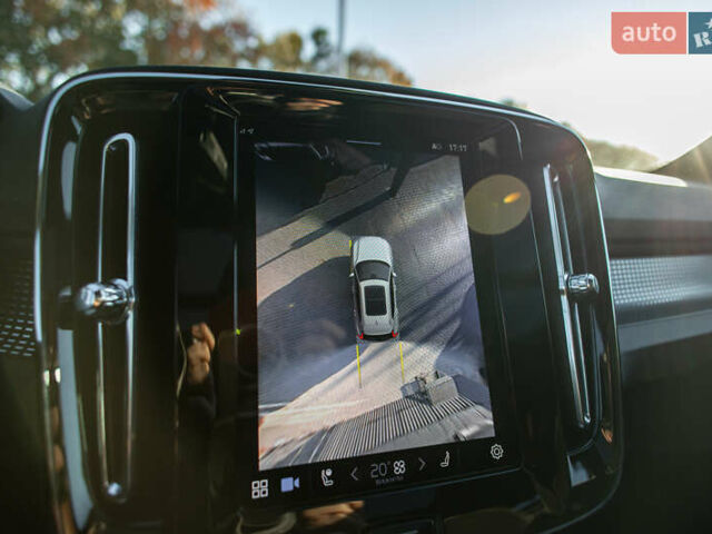 Зелений Вольво XC40 Recharge, об'ємом двигуна 0 л та пробігом 85 тис. км за 29800 $, фото 18 на Automoto.ua