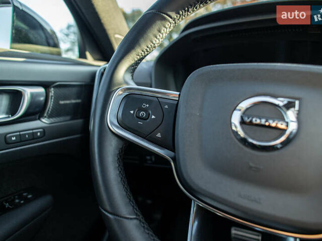 Зелений Вольво XC40 Recharge, об'ємом двигуна 0 л та пробігом 85 тис. км за 29800 $, фото 20 на Automoto.ua