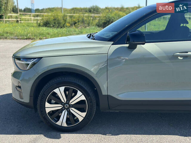 Зеленый Вольво XC40 Recharge, объемом двигателя 0 л и пробегом 70 тыс. км за 28500 $, фото 16 на Automoto.ua