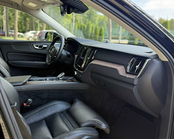 Чорний Вольво XC60 Recharge, об'ємом двигуна 1.97 л та пробігом 30 тис. км за 54000 $, фото 14 на Automoto.ua