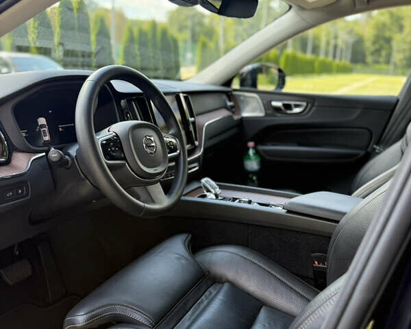 Чорний Вольво XC60 Recharge, об'ємом двигуна 1.97 л та пробігом 30 тис. км за 54000 $, фото 6 на Automoto.ua