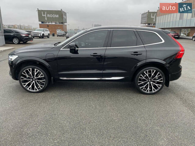 Вольво XC60 Recharge, объемом двигателя 1.97 л и пробегом 40 тыс. км за 49000 $, фото 1 на Automoto.ua