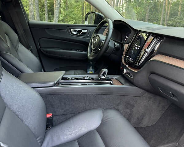 Вольво XC60 Recharge, объемом двигателя 1.97 л и пробегом 23 тыс. км за 68000 $, фото 10 на Automoto.ua
