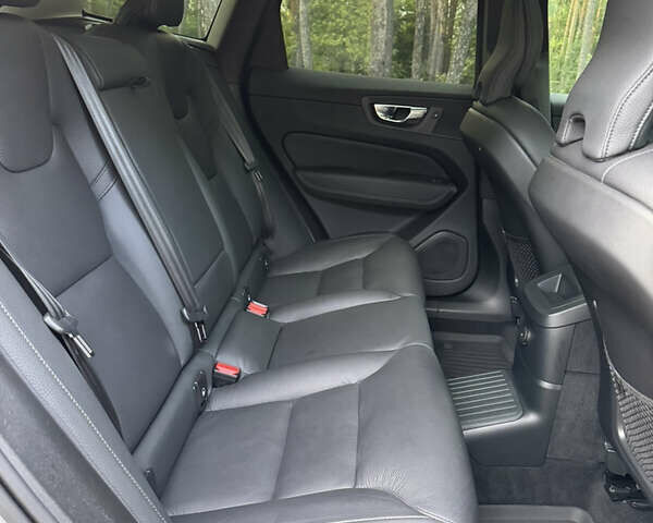 Вольво XC60 Recharge, объемом двигателя 1.97 л и пробегом 23 тыс. км за 68000 $, фото 12 на Automoto.ua