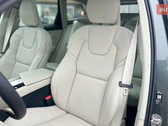 Вольво XC60 Recharge, объемом двигателя 1.97 л и пробегом 0 тыс. км за 89545 $, фото 12 на Automoto.ua