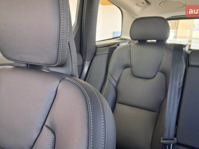 купить новое авто Вольво XC60 Recharge 2025 года от официального дилера ТзОВ «Імпері Моторз» Вольво фото
