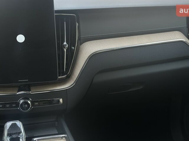 Вольво XC60 Recharge, объемом двигателя 1.97 л и пробегом 0 тыс. км за 86171 $, фото 21 на Automoto.ua