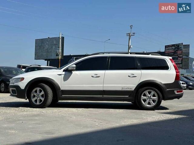 Белый Вольво XC70 Cross Country, объемом двигателя 2.4 л и пробегом 270 тыс. км за 11990 $, фото 3 на Automoto.ua