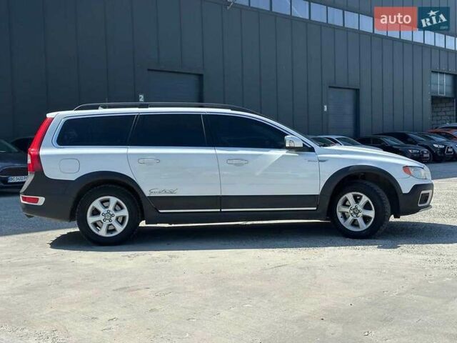 Белый Вольво XC70 Cross Country, объемом двигателя 2.4 л и пробегом 270 тыс. км за 11990 $, фото 11 на Automoto.ua